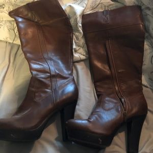 Jessica Simpson Leather Heeled boot